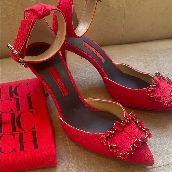 New Carolina Herrera Elegant Red Lace Heels with Embellishments - Picture 7 of 7